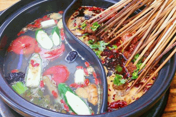 半城串串