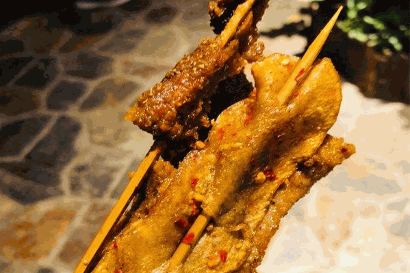乐彡二荆条油炸串串