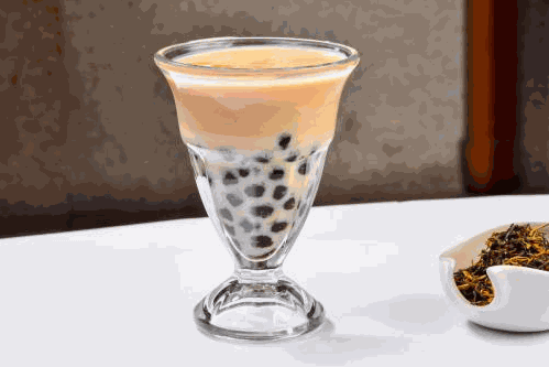 有杯奶茶