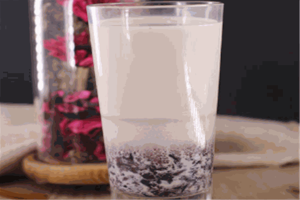 紫米奶茶 紫米奶茶