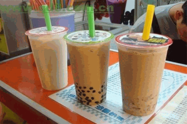 绿之源奶茶店