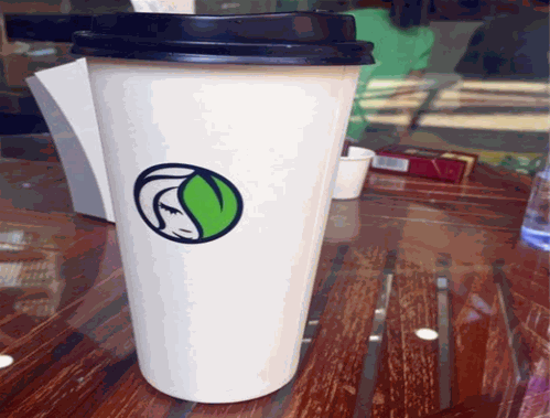 芭依珊奶茶