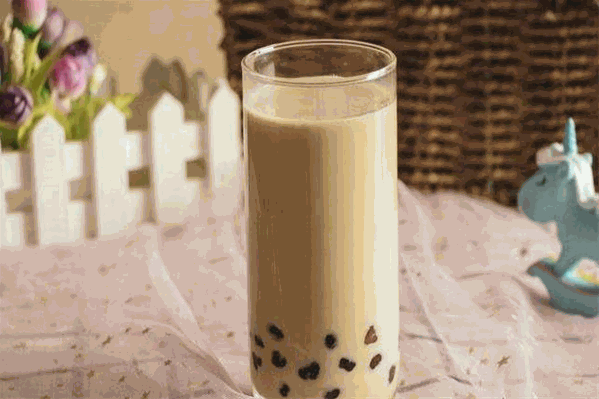 泉钟奶茶