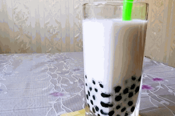 老盐季奶茶