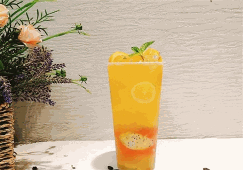 贝慕达斯水果茶