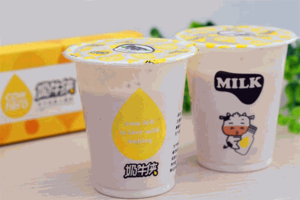 奶牛侠酸奶鲜奶饮品
