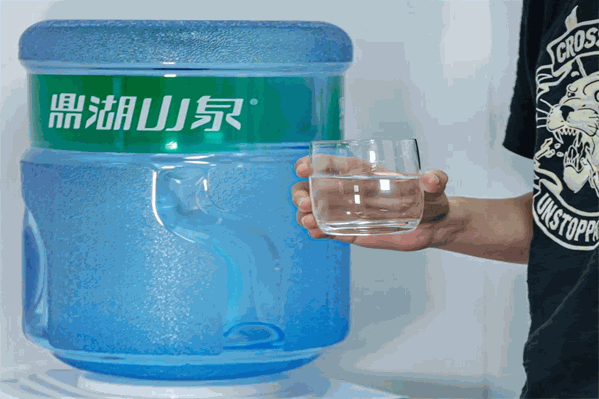 鼎湖山泉 鼎湖山泉