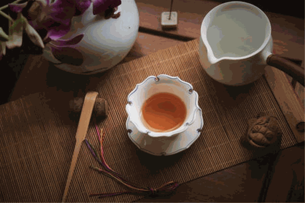 一盏茶时