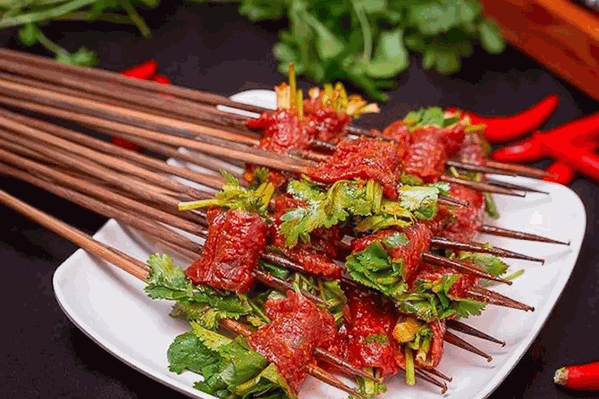 锅鼎串串香 锅鼎串串香