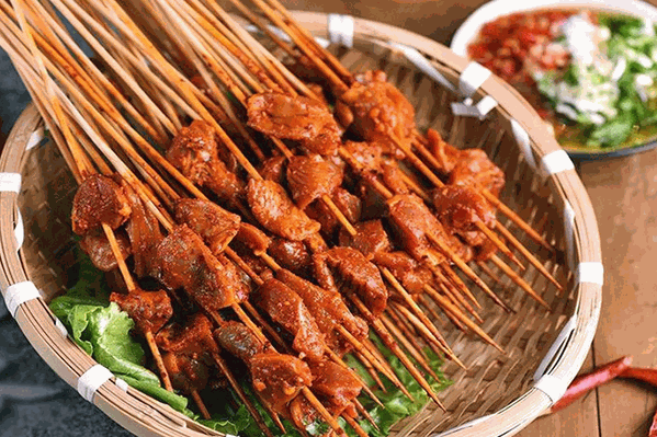 锅鼎串串香 锅鼎串串香