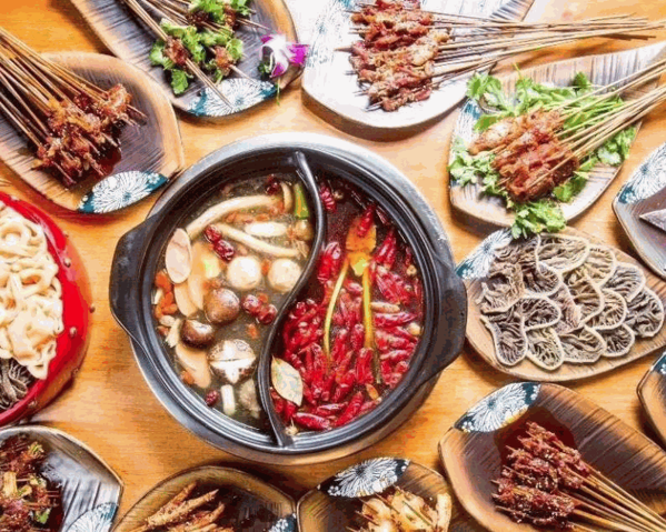 鼎留香火锅串串中的快餐