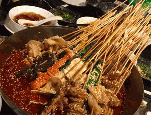 辣嘴唇串串杯
