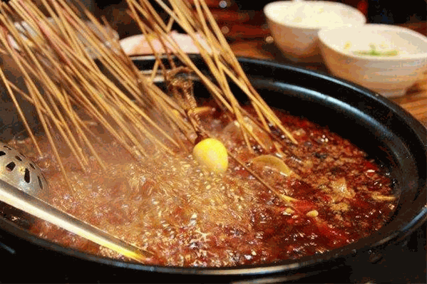 巴精爆火串串
