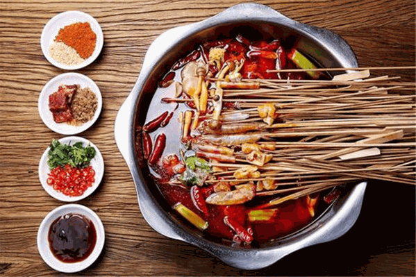 龍窖砂锅串串香