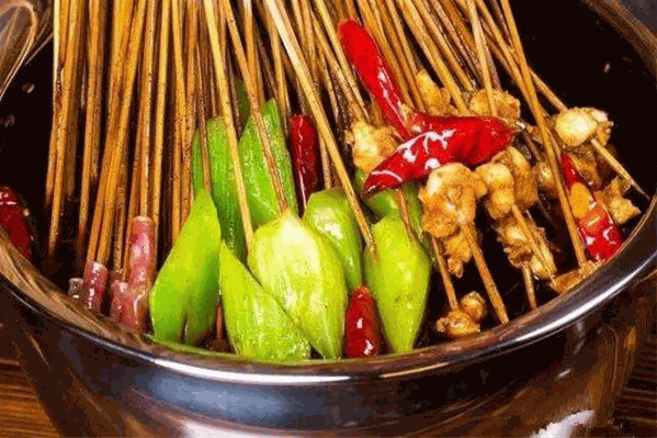 鬼城串串香 鬼城串串香