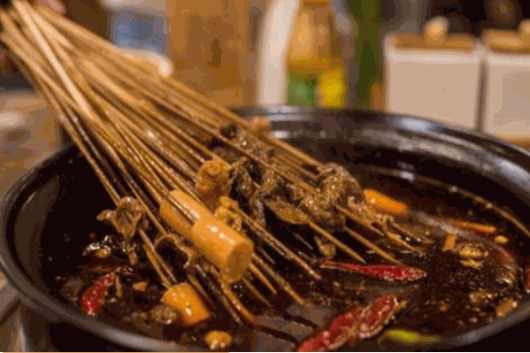签手砂锅串串香 签手砂锅串串香