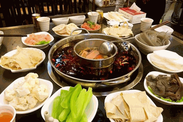 巴士火锅串串香 巴士火锅串串香