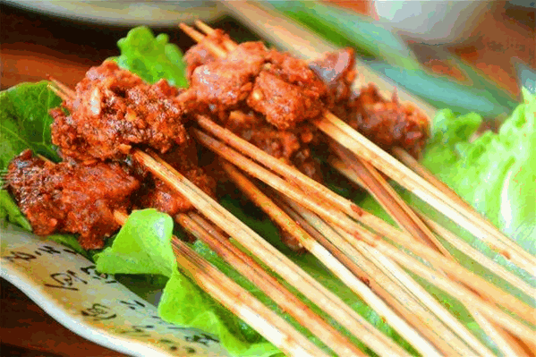 石头串串香