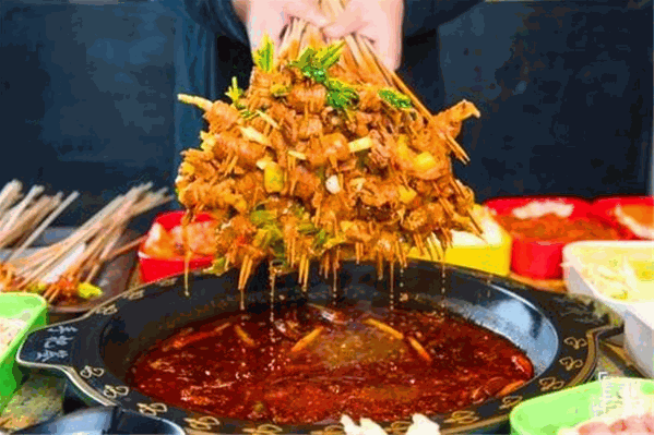 刘姐姐家小郡肝串串香