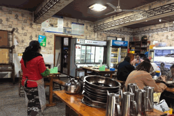 红灯笼串串香