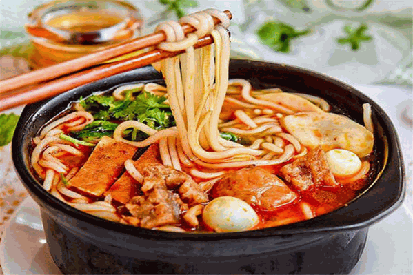砂锅麻辣烫
