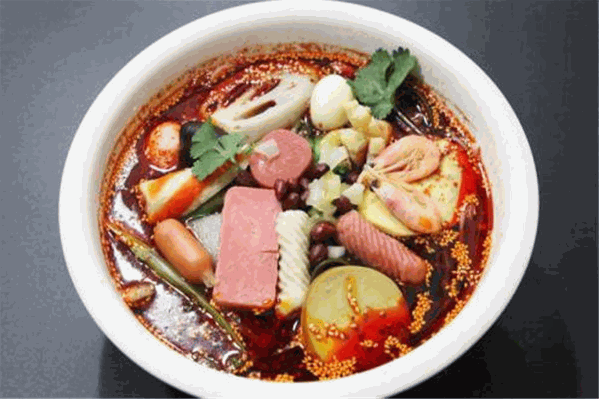 烫一锅麻辣烫