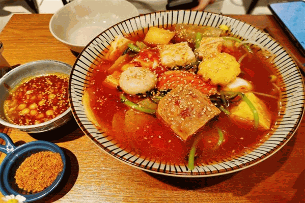 小牛忙麻辣烫 小牛忙麻辣烫