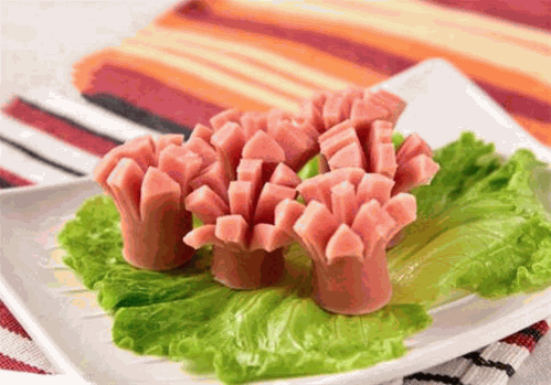 鲁更叶麻辣烫