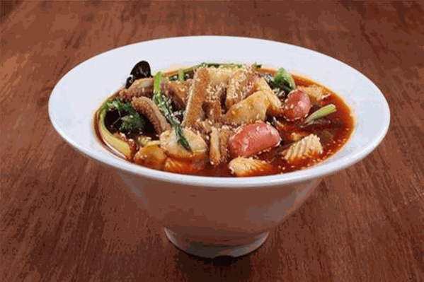 露一手麻辣烫