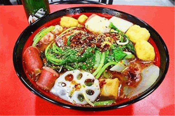 吉鸭婆麻辣烫