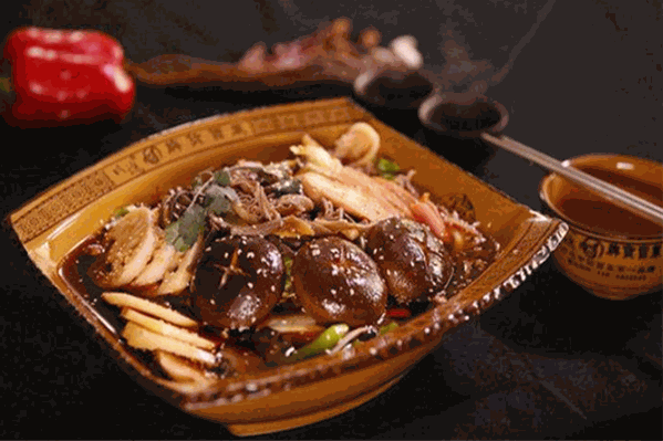 李七恭冒菜