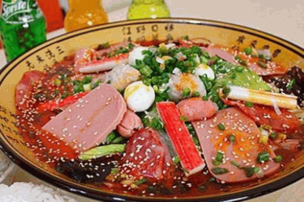 台台街牛肉火锅冒菜