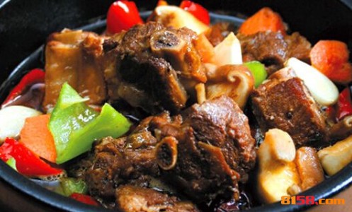 膳锦记辣骨饭