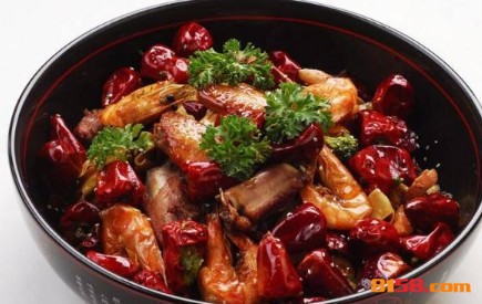 膳锦记辣骨饭