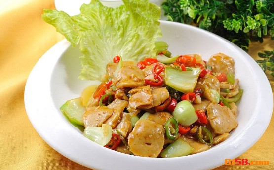汝拉小镇餐厅