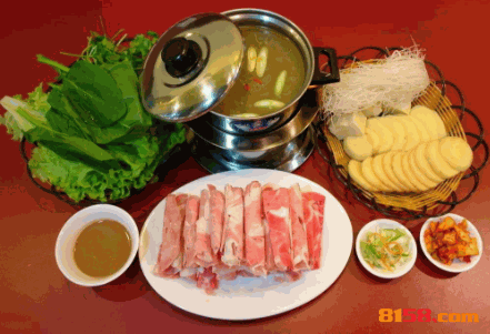 聚源旋转小火锅多少钱加盟？