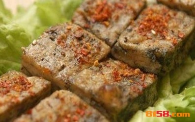 吴字坊臭豆腐