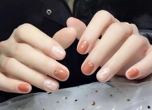 彭老师美甲