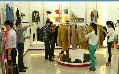 女性服装投资 夺宝奇兵女装支持美丽事业