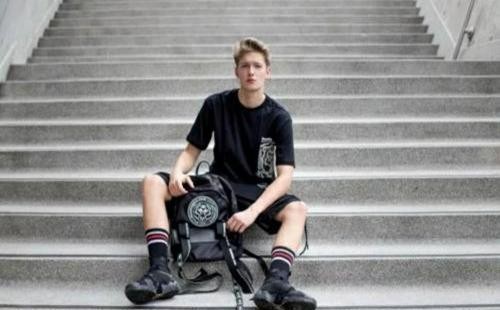 创业项目有哪些？投资七匹狼男装后援强大！