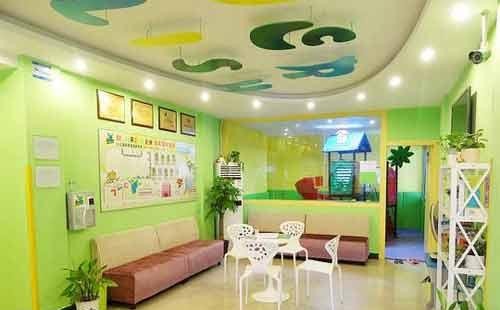 培训学校加盟费用高吗？魔耳国际英语培训学校加盟多少钱？