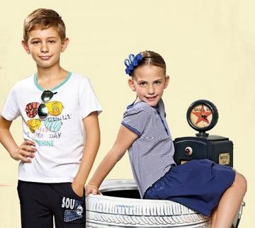 品牌童装加盟哪家好?小神龙销售非常受欢迎