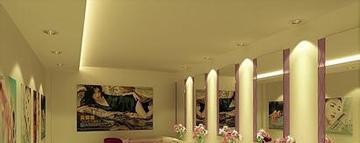 女性经营美容加盟店如何收获财富