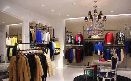 女装生意好做吗？开一家爱依莲女装店赚钱吗？