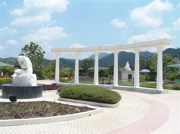 莲花山温泉度假村