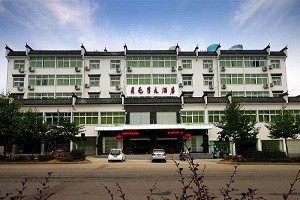 月亮湾酒店