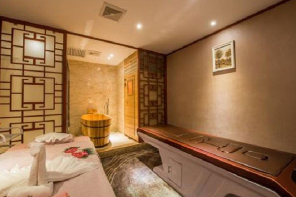 洛斐尔男子美容