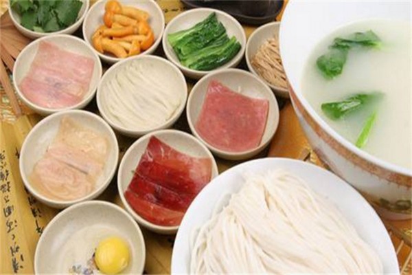 云水遥过桥米线