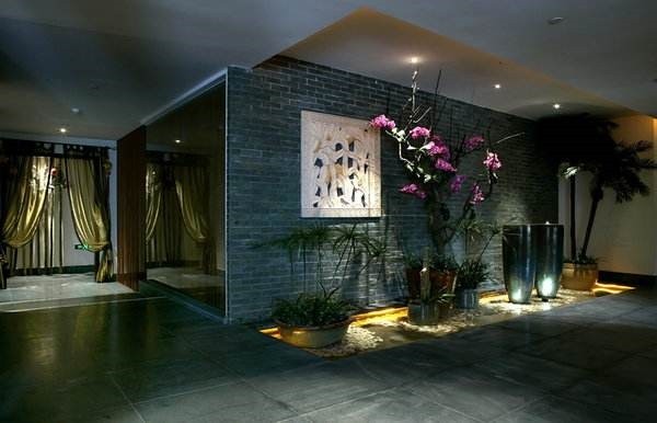 英伦玫瑰美容SPA 英伦玫瑰美容SPA