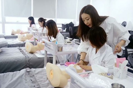 清潭韩式皮肤管理